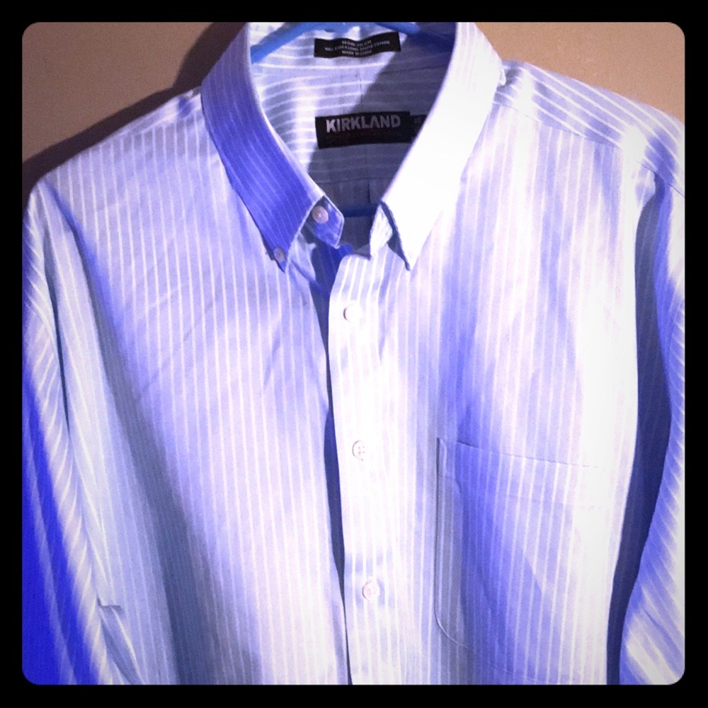 Men’s long sleeve button down
